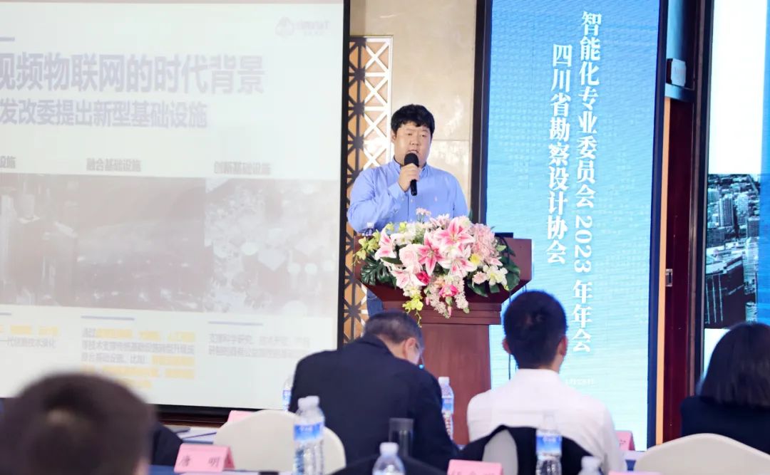 1698198901857011038.jpg 2.jpg